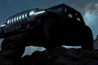 Off-Road Superhero? Jeep Wrangler Magneto Concept Previews Electric 4×4
