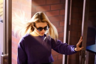 Razer’s new Anzu smart glasses break from the pack with truly wireless audio