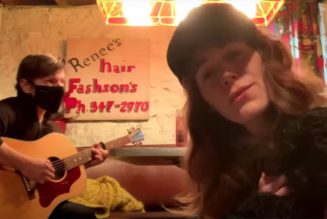 Rilo Kiley’s Jenny Lewis and Blake Sennett Reunite for First Performance in Six Years: Watch