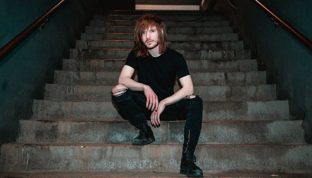 Space Laces Continues Triumphant Return With Bass House Beast, “Dominate”: Listen