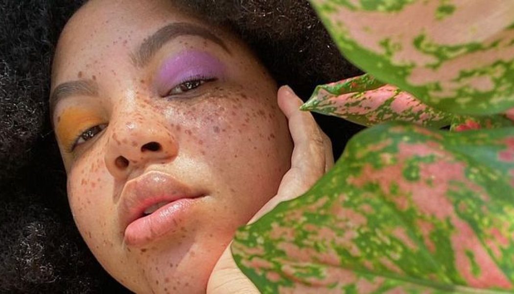 The 2 Products I’m Recommending to All My Friends Who Want Brighter Skin