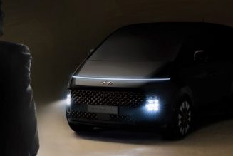 The Hyundai Staria is the coolest-looking minivan in years