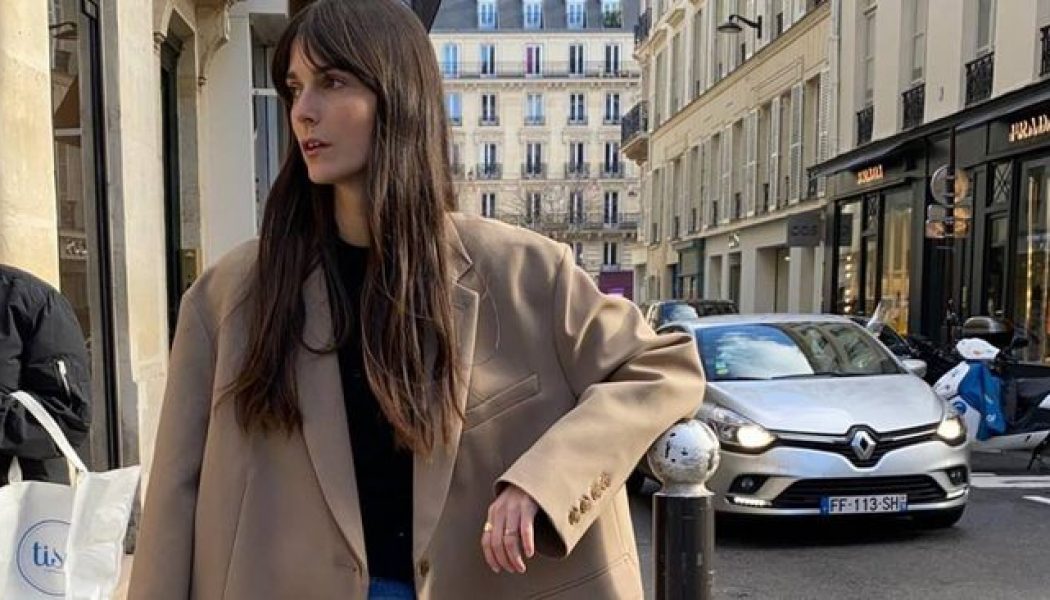 This Is the One Pair of Jeans French Women Always Wear