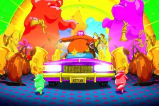 Watch the Trippy Visualizer for GRiZ and Ganja White Night’s “Ease Your Mind”