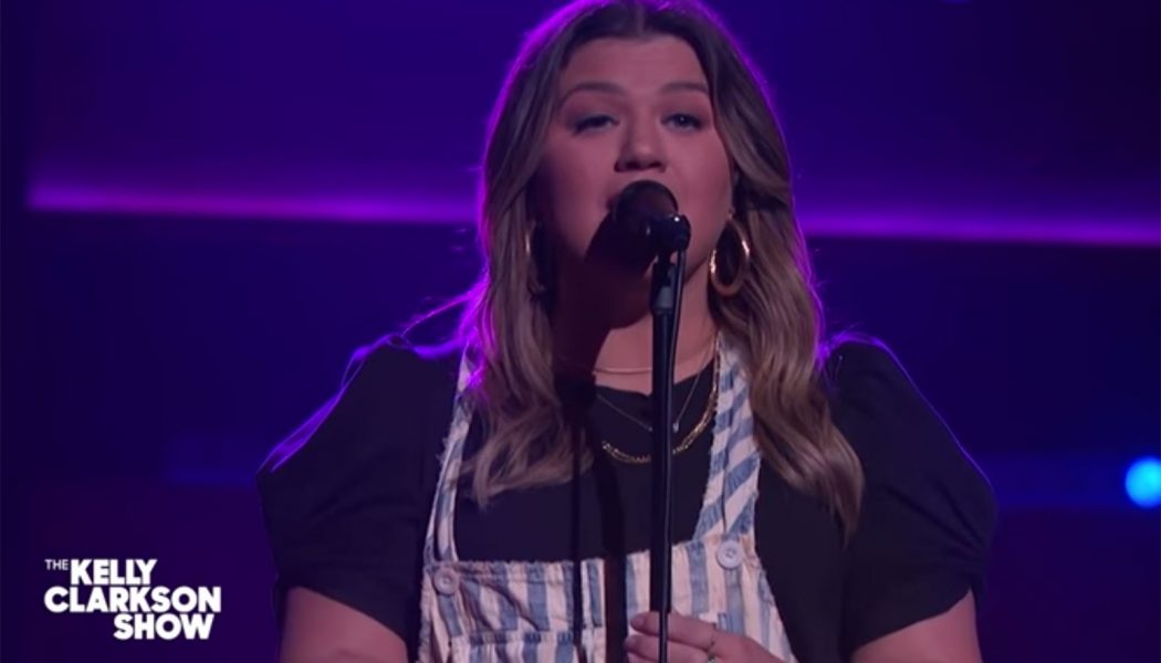 You Can’t Take Your Eyes (or Ears) Off Kelly Clarkson’s Cover of Lauryn Hill