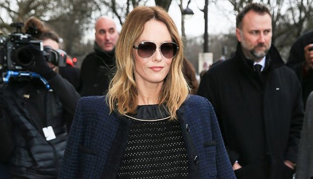 5 Items Every French Woman Over 40 Owns