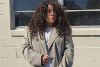 6 Spring Basics That Pair Perfectly With Any Pair of Jeans You Own