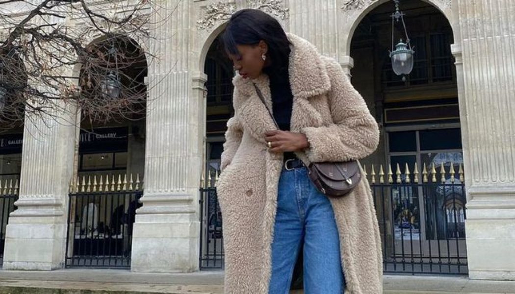 9 Perfect Ways to Wear Your Favourite Mom Jeans