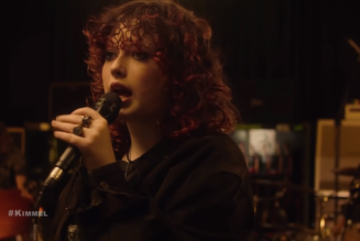 Dave Grohl, Violet Grohl Joined by Krist Novoselic to Cover X’s ‘Nausea’