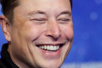 Elon Musk is hosting Saturday Night Live and no this is not a joke