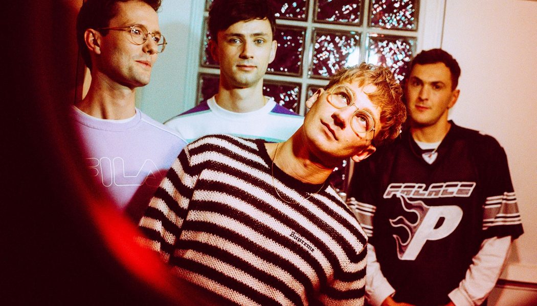 Glass Animals Take us to ‘Dreamland’ for Late Night ‘Heat Waves’ Performance: Watch