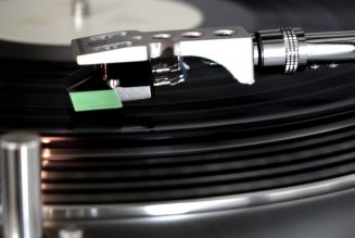 Here’s how the Internet Archive digitizes 78rpm records