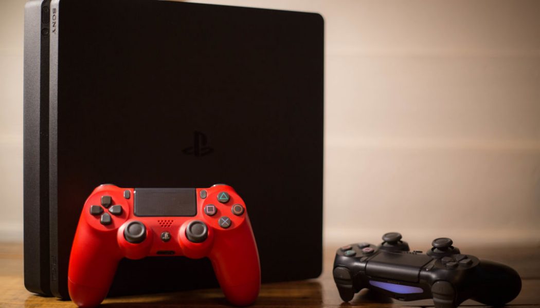 HHW Gaming: This Looming Issue Has PS3 & PS4 Owners Extremely Worried