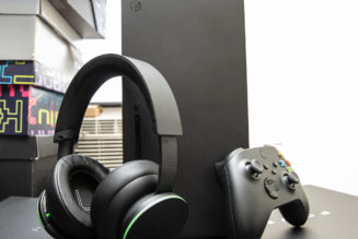 HHW Tech Review: Xbox’s Wireless Headset Delivers A Solid Experience Worthy of Its $99 Price Tag