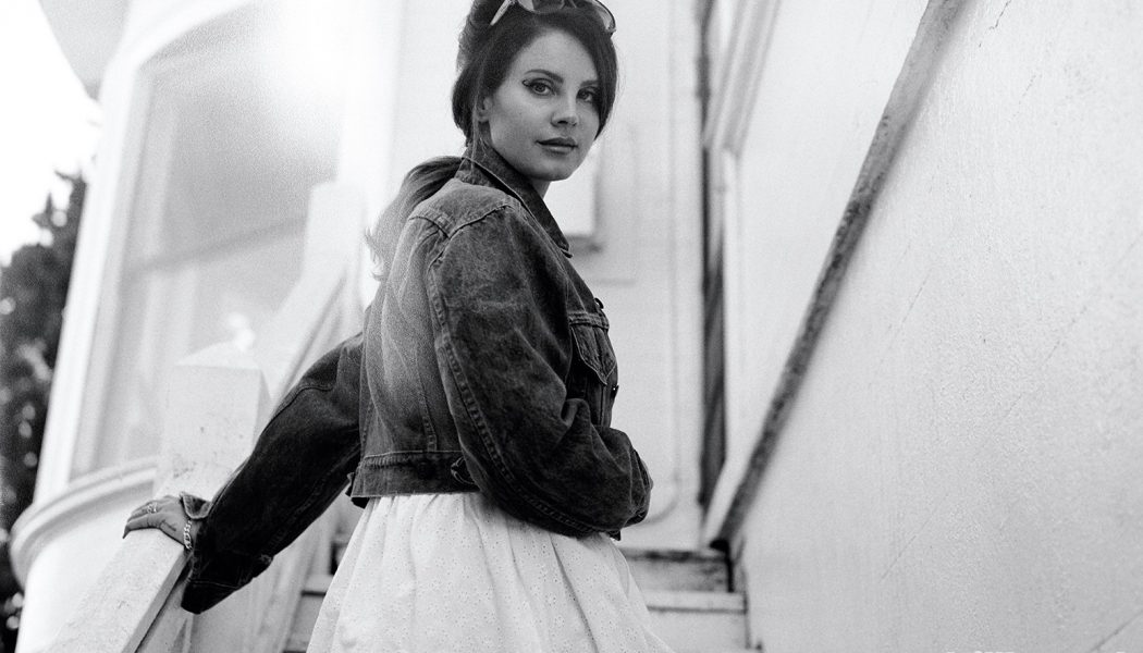 Lana Del Rey Ties This Rock Band for Most No. 1s on Alternative Albums Chart