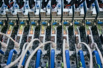 Microsoft is now submerging servers into liquid baths