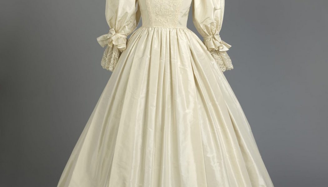 Princess Diana’s Wedding Dress to Go on Display at the Kensington Palace Summer Exhibition