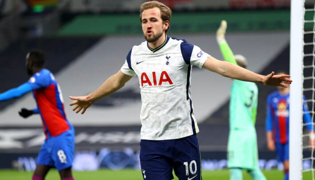 Report shares what Pochettino has told Kane on phone following Spurs exit demands
