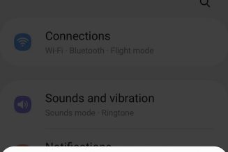 Samsung tries to woo iPhone users with a browser-based Galaxy test drive