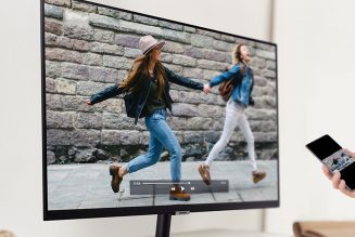 Samsung’s 32-inch, AirPlay 2-compatible Smart Monitor is $50 off