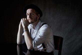 The Lumineers’ Jeremiah Fraites Honors Kurt Cobain With ‘Heart-Shaped Box’ Cover