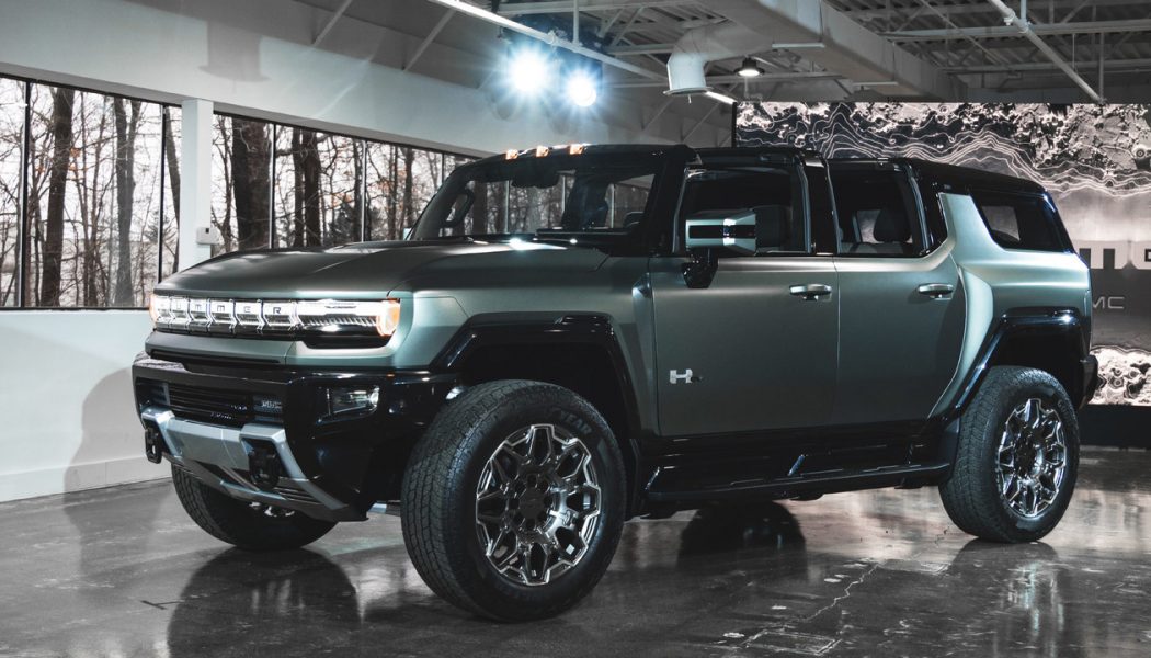 The Wild Ways GM’s Getting the Lyriq and Hummer EV to Market so Quickly