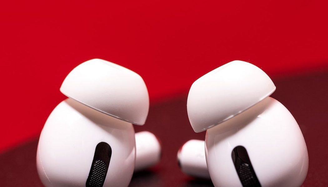 This week’s best tech deals this week include AirPods Pro, Echo Show 10, and a gaming monitor