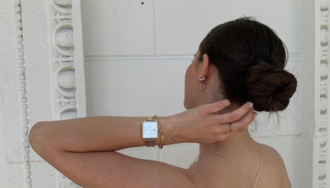 30 Beyond-Easy Hairstyles That Are Perfect for Summer