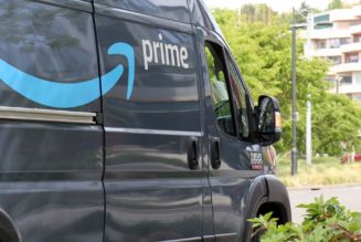 Amazon delivery drivers were told to turn off safety apps to meet quotas