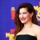 Best Villain Kathryn Hahn Is So Devious She Has Her Own Theme Song