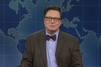 Dogecoin is crashing while Elon Musk is on Saturday Night Live 