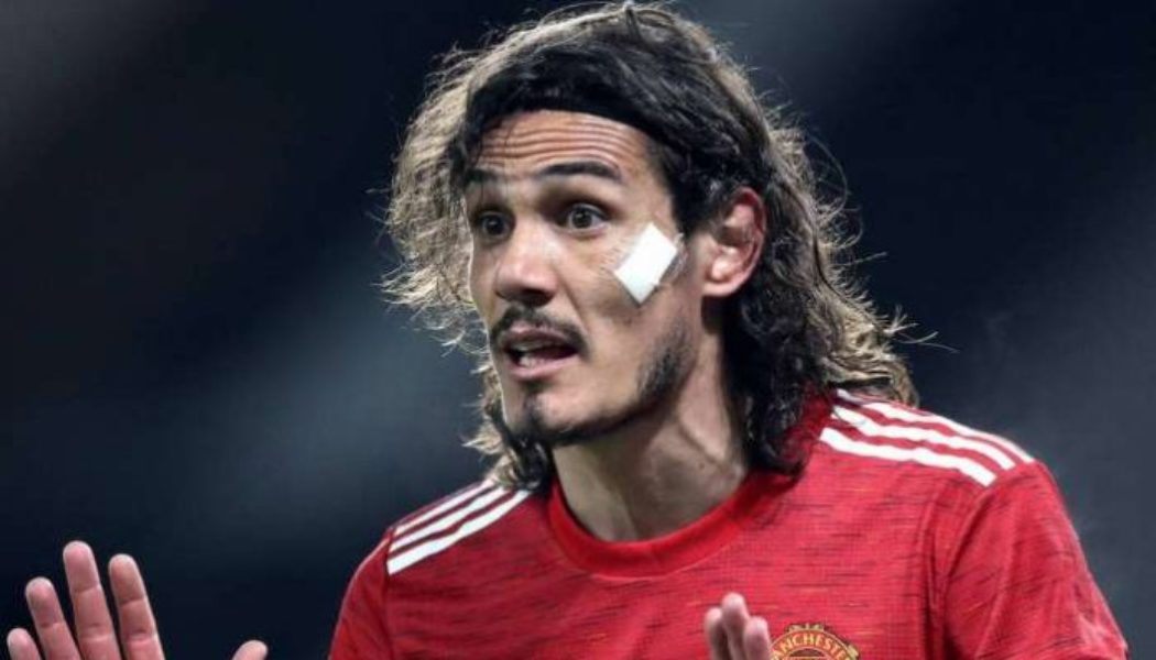 Edinson Cavani offered £50K pay rise to stay at Manchester United