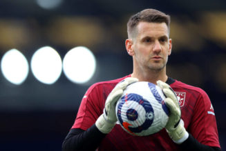 England international reportedly on verge of leaving Aston Villa for Man Utd
