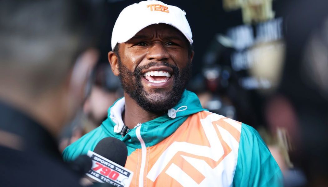 Floyd Mayweather and Jake Paul Get Into Physical Altercation At Press Conference