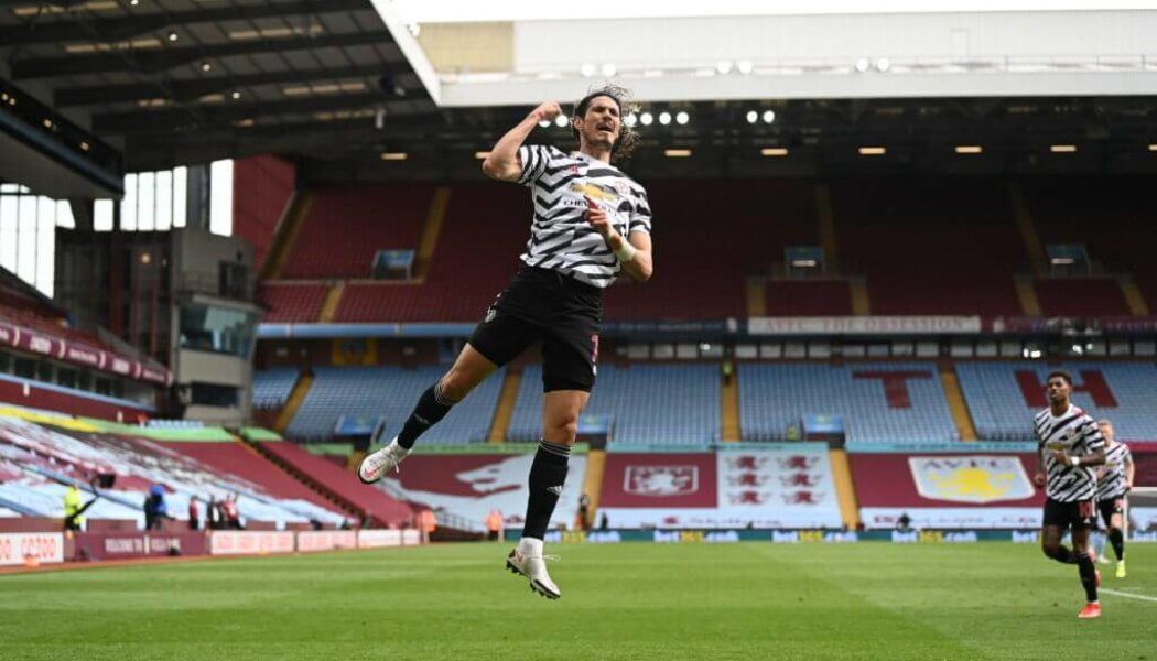 How Manchester United fans reacted to Edinson Cavani’s one-year extension