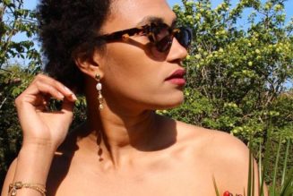 I Hate Smelling Like Everybody Else, But I Swear By These 16 Fresh Perfumes