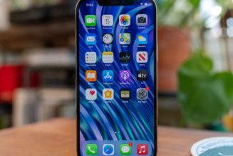 iOS 14.6 now available with new Apple Podcasts subscriptions