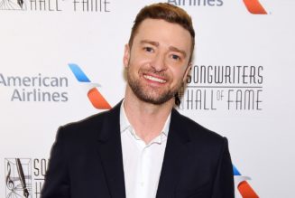 Justin Timberlake and Son Have a Blast With Lightsabers at Walt Disney World