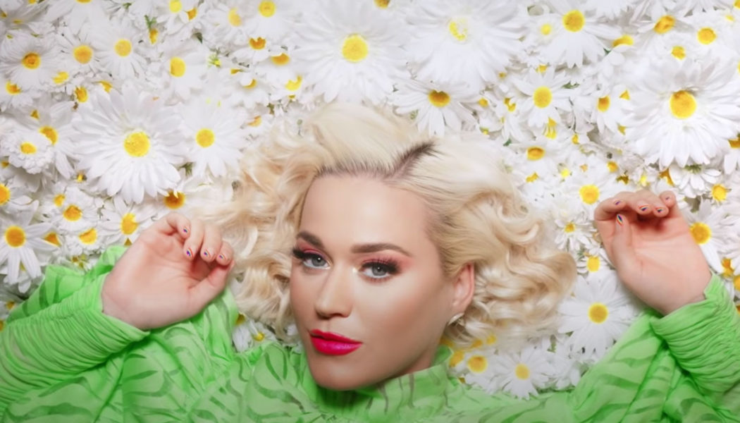 Katy Perry Transforms Into Tinker Bell for ‘American Idol’