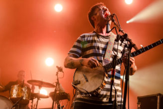 Modest Mouse Announce 2021 US Headlining Tour, Share New Song “Leave a Light On”: Stream