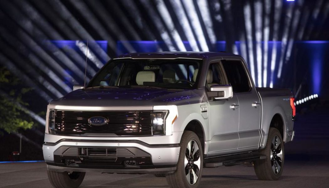 Regular People Can Buy the Cheapest Ford F-150 Lighting Electric Pickup, Too
