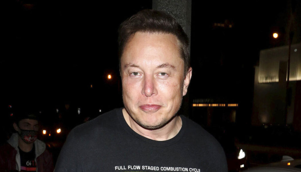 Saturday Night Live to Stream Elon Musk-Hosted Episode on YouTube