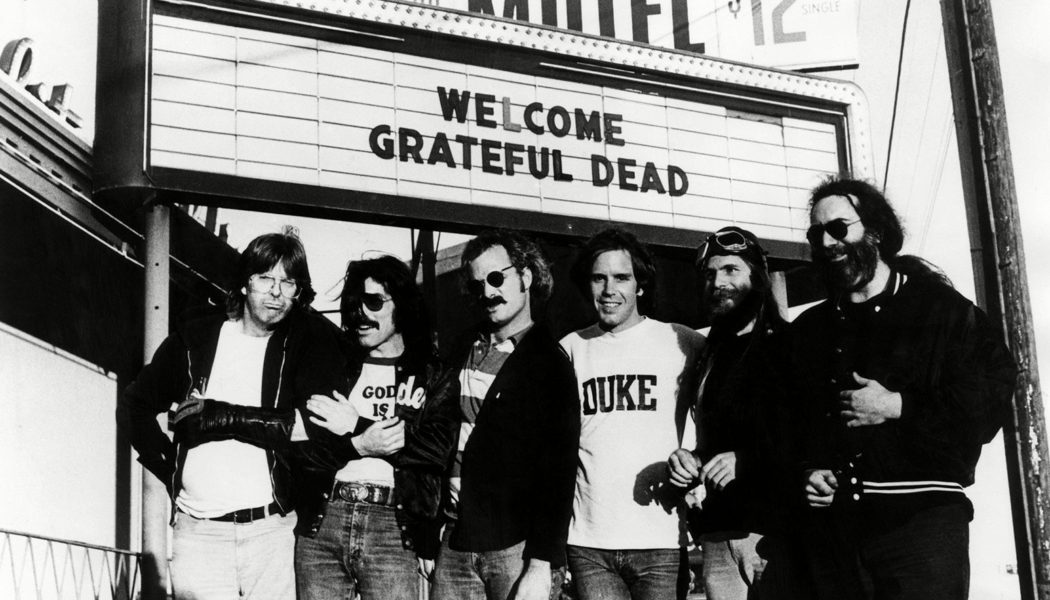 These Limited Edition Grateful Dead Bobbleheads Just Dropped