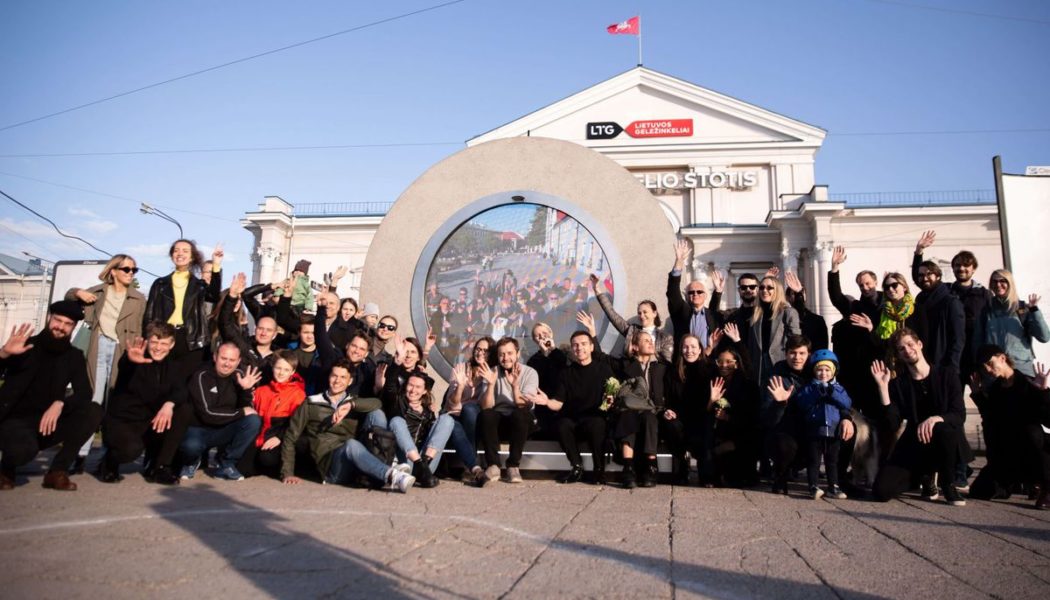Vilnius, Lithuania built a ‘portal’ to another city to help keep people connected