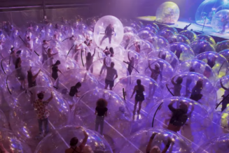 Wayne Coyne Takes CBS Sunday Morning Behind the Scenes of the Flaming Lips’ Space Bubble Concerts