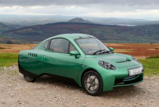 YouTuber Converts Tiny Ford Hatchback Into a Giant Lawnmower