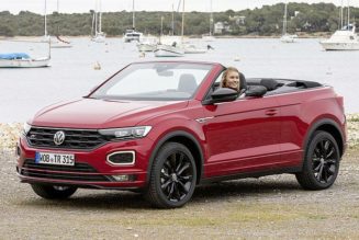 2021 Porsche 911 Targa 4S First Test: Hoop, There It Is