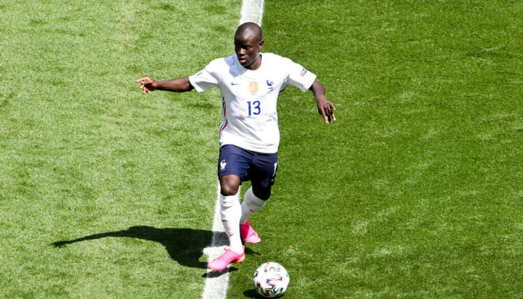 Chelsea want to hand new contract to £144,000-a-week star, but in ‘no rush’