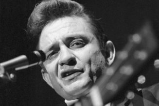 Johnny Cash’s Previously Unreleased Live Album From 1968 to Be Unearthed