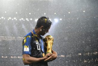 Manchester United have total agreement to sign 79-cap international this summer